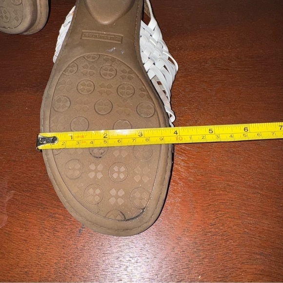 Naturalizer Wendy White Sandals size 10 - Picture 13 of 15